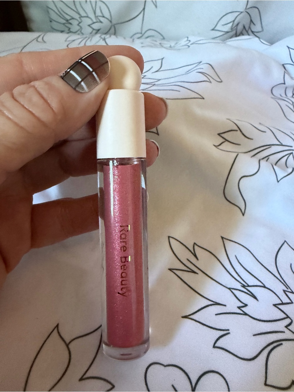 Rare Beauty Shimmer Lip Gloss - in Glimmer